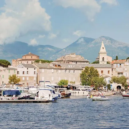 Stunning In Oletta W/ 2 Bedrooms And Wifi Apartment