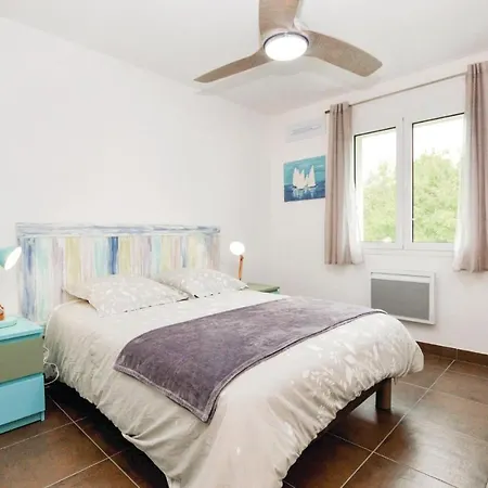 Stunning In Oletta W/ 2 Bedrooms And Wifi
